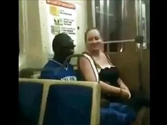 زن خجالتی فرار به ان ...