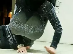 تقلب در او را به ترک ...